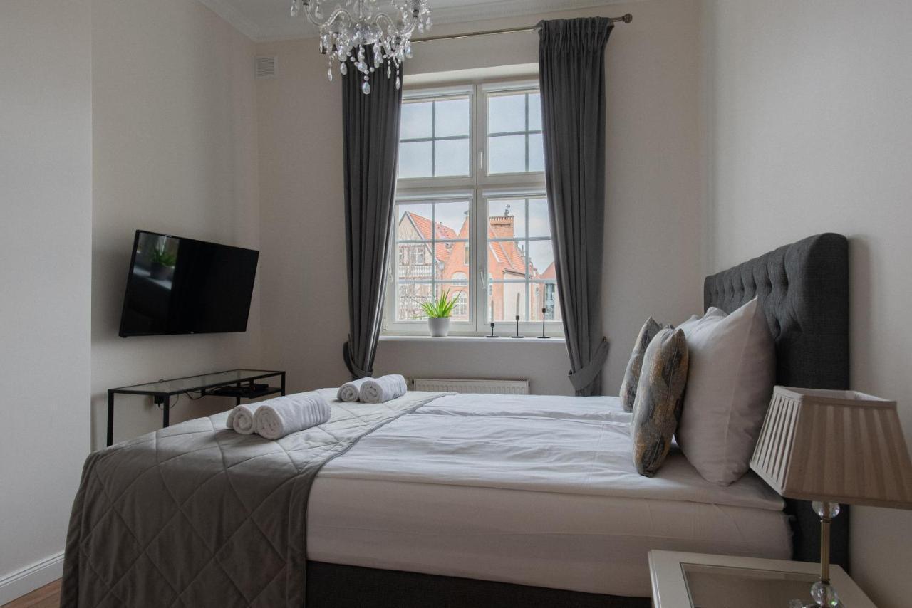 Olives Marina Apartment Гданськ Екстер'єр фото